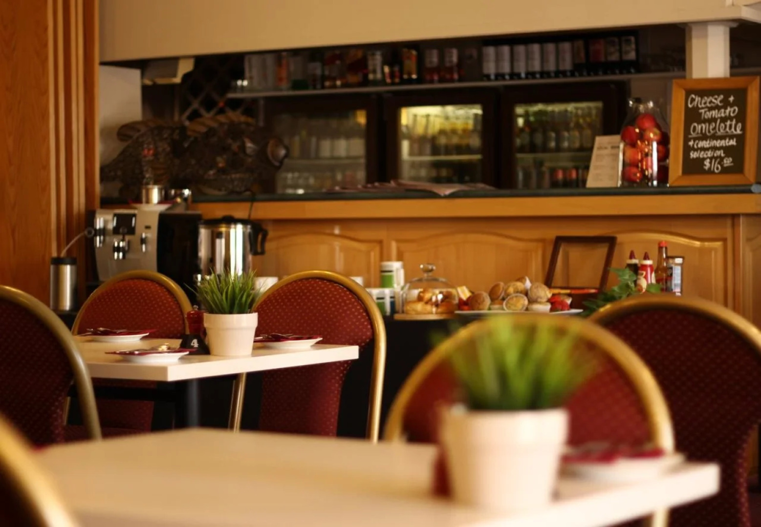 Adelaide International Motel