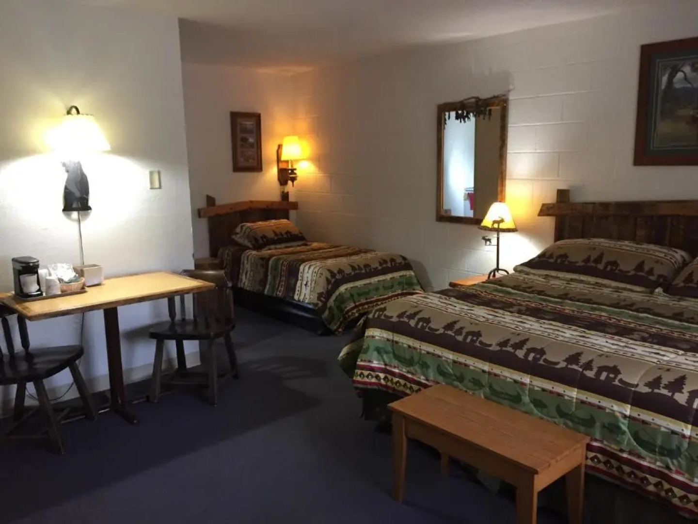Rocky Mountain Lodge