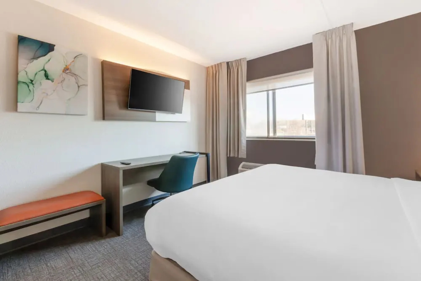 Best Western-Campus Inn