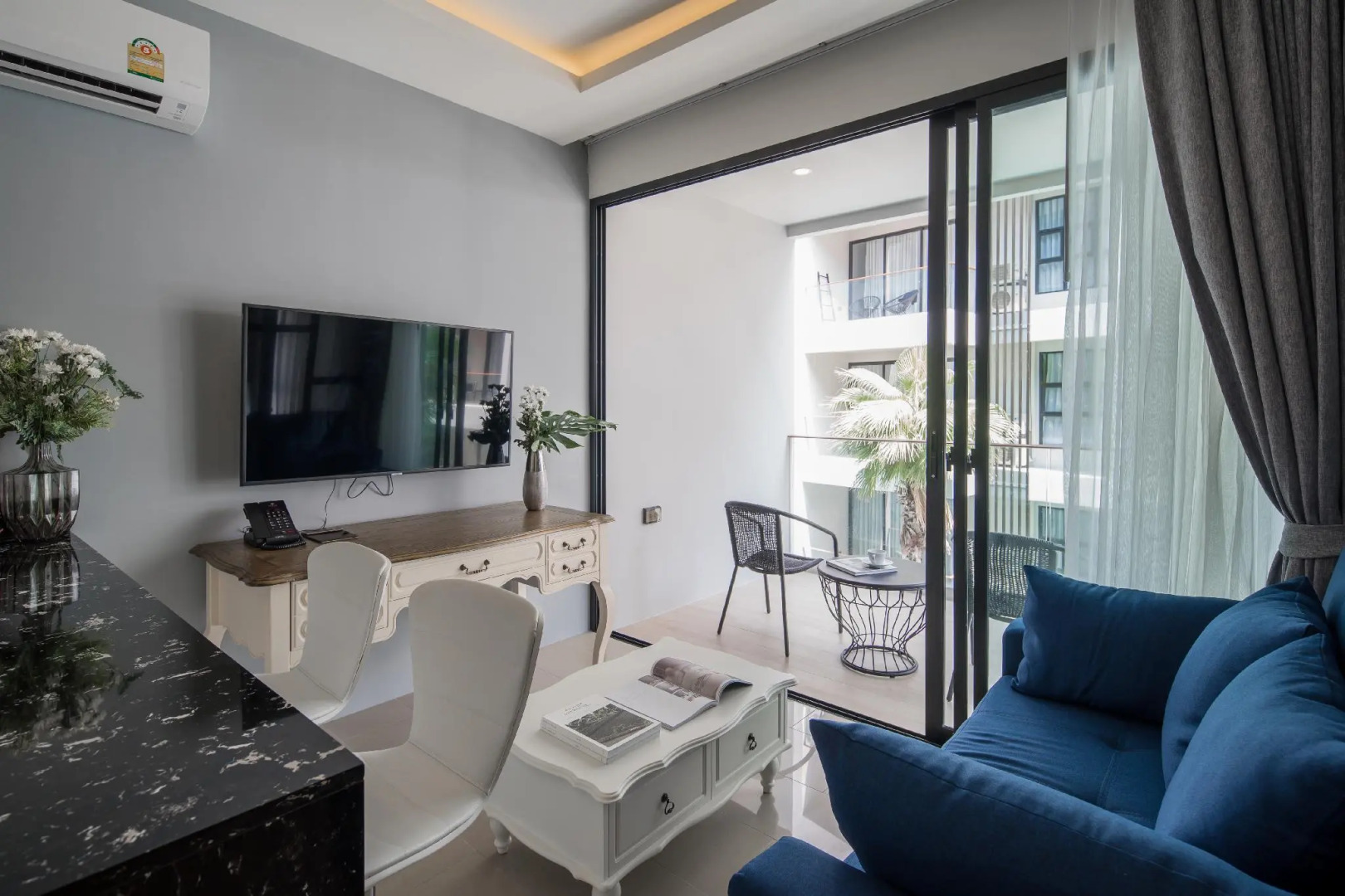 Palmyrah Surin Beach Residence