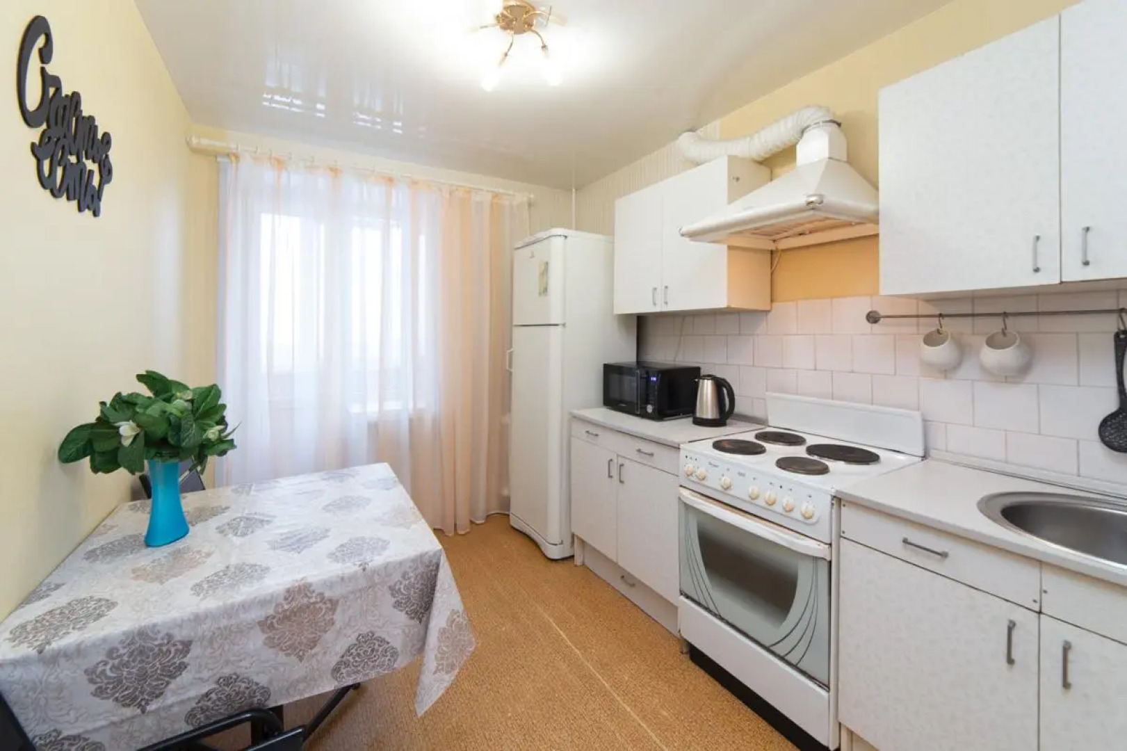 Ночник на улице Щербакова