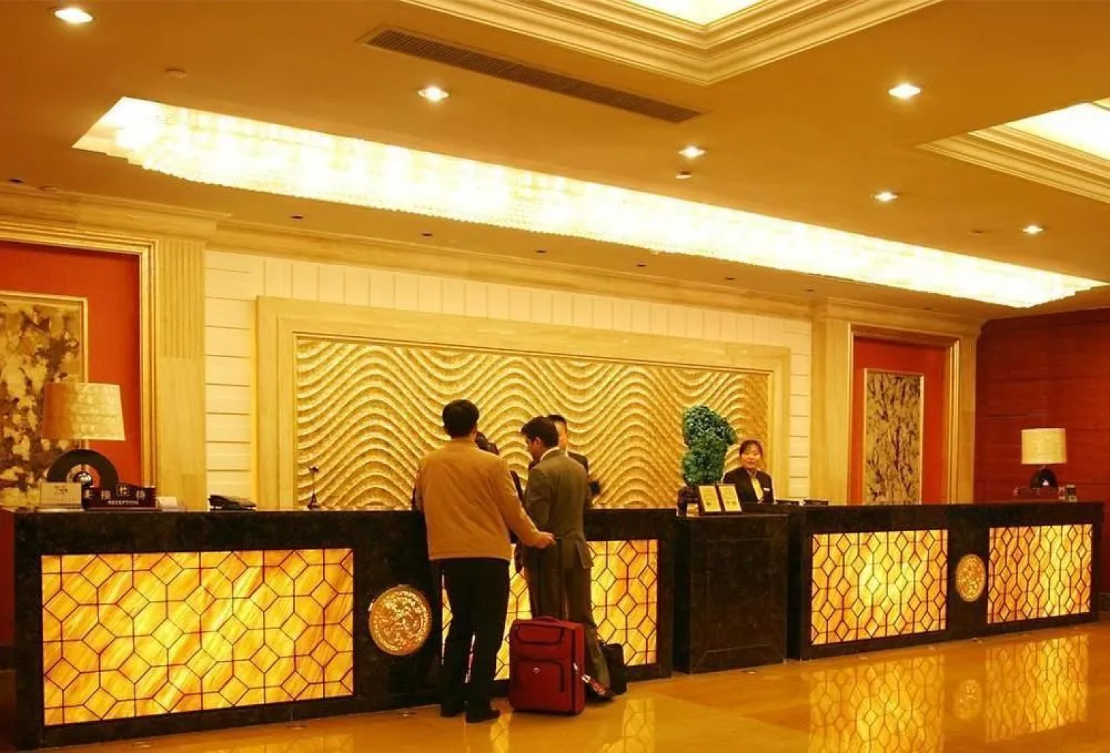 Yantai New Era Hotel
