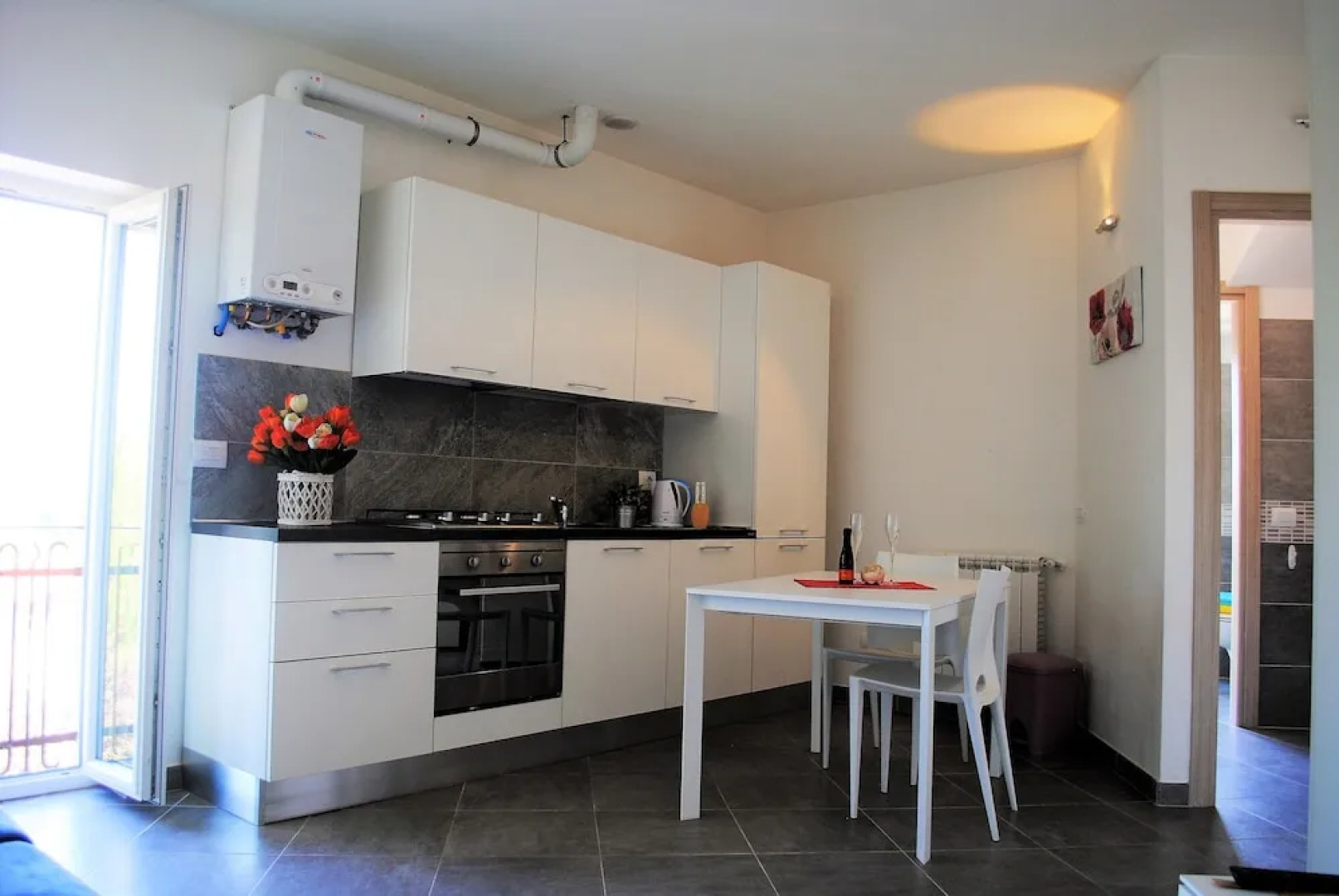 Juelì Apartments Mono