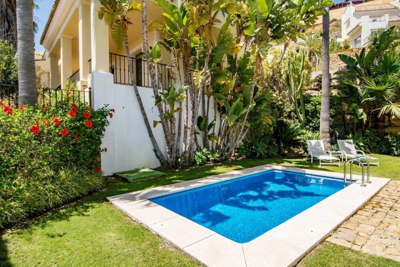 SBCC 2 bedroom villa with breathtaking views Roomservice