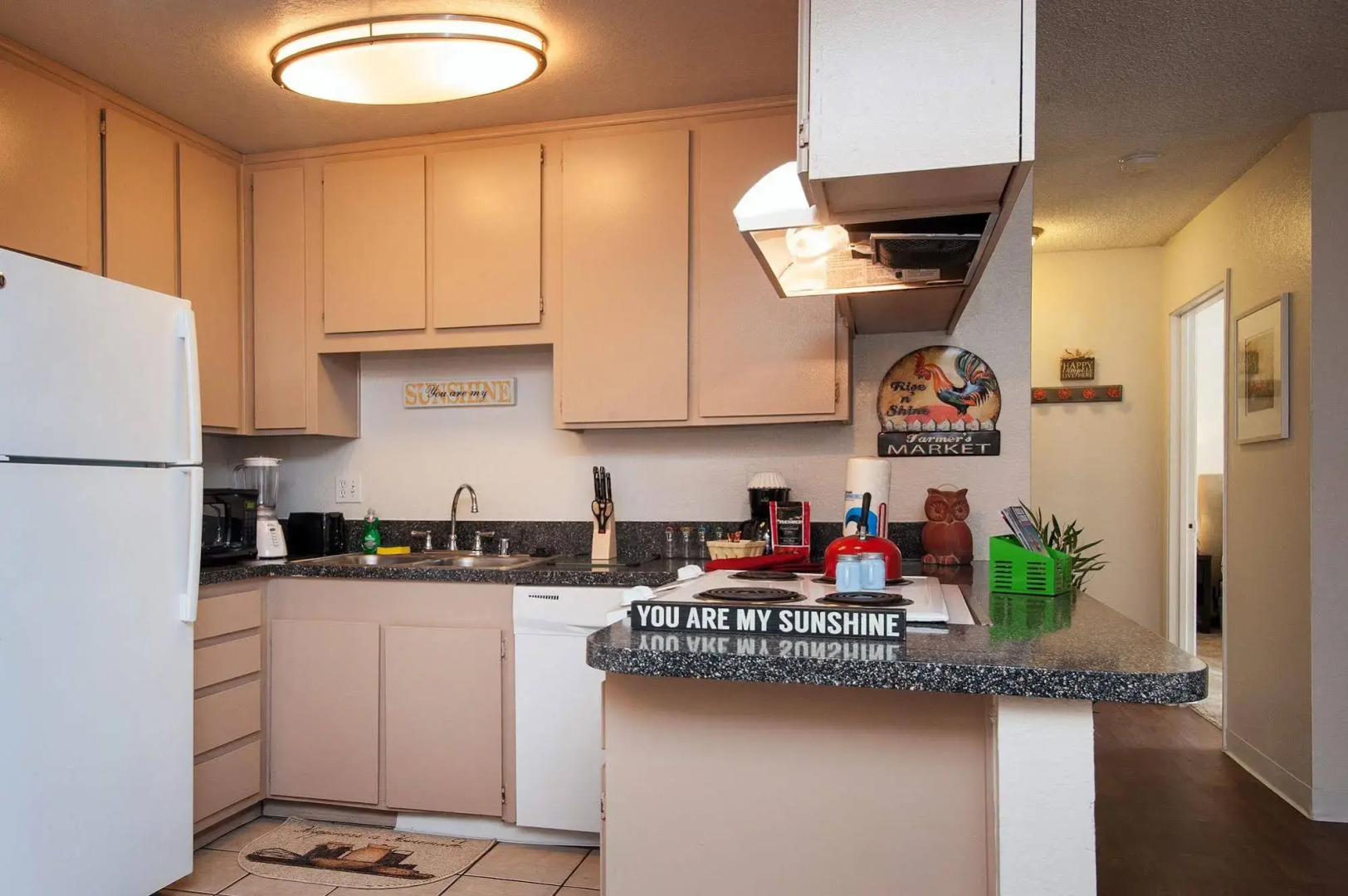 Sunshine Suites at Midway