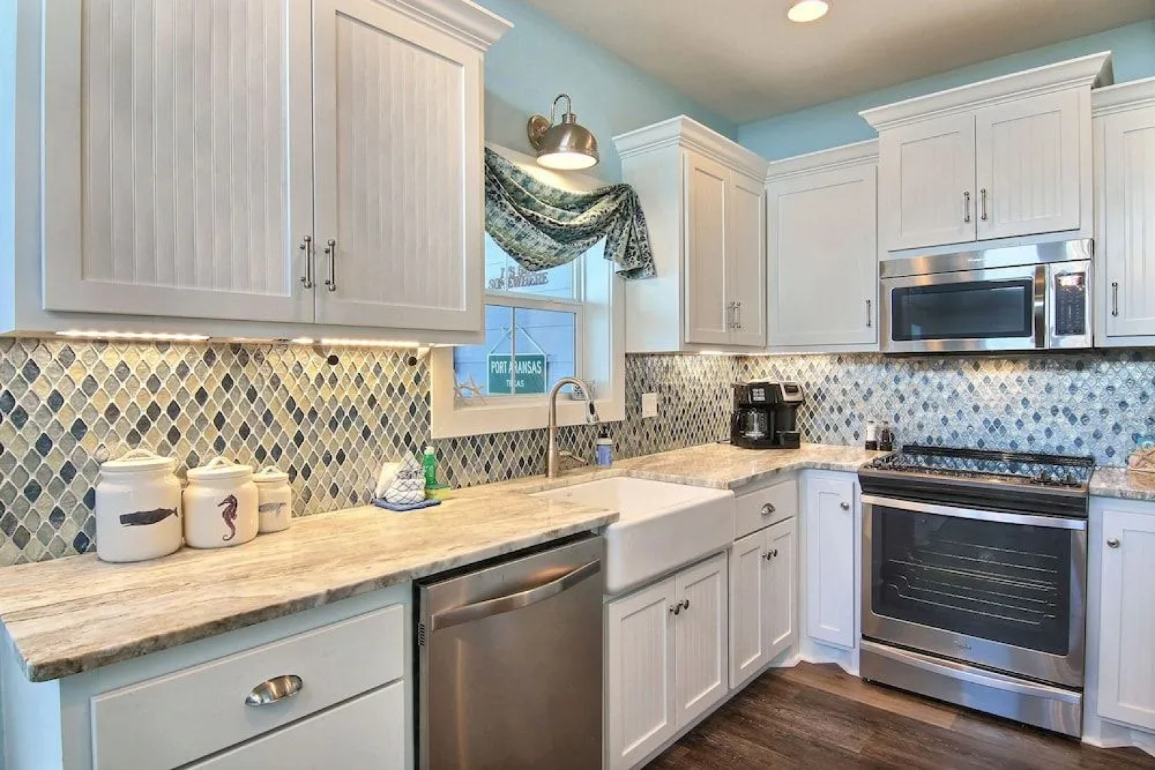 Purple Paradise Bw122 3 Bedrooms 3 Bathrooms Home