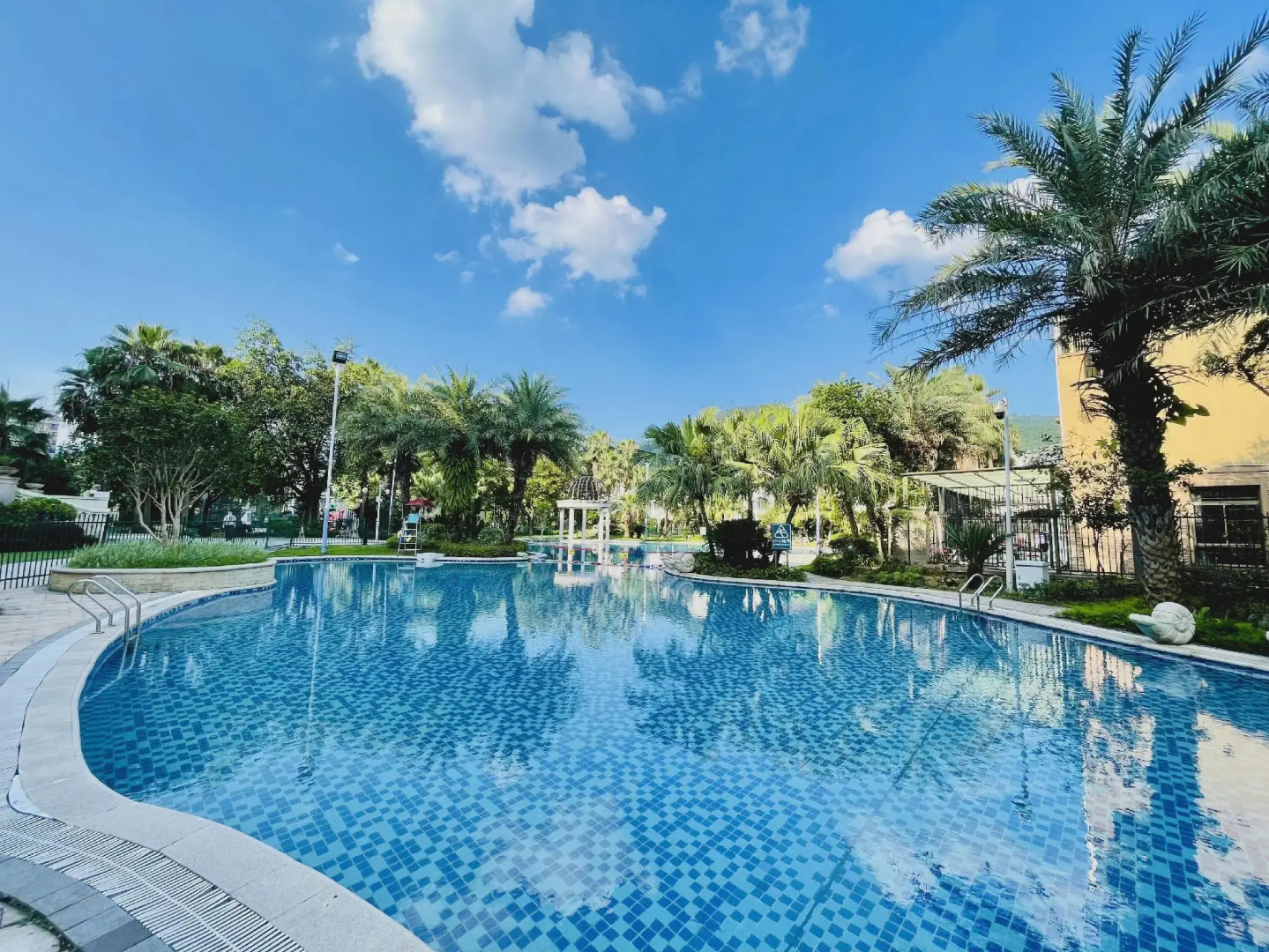 Country Garden Phoenix Hotel YangShan