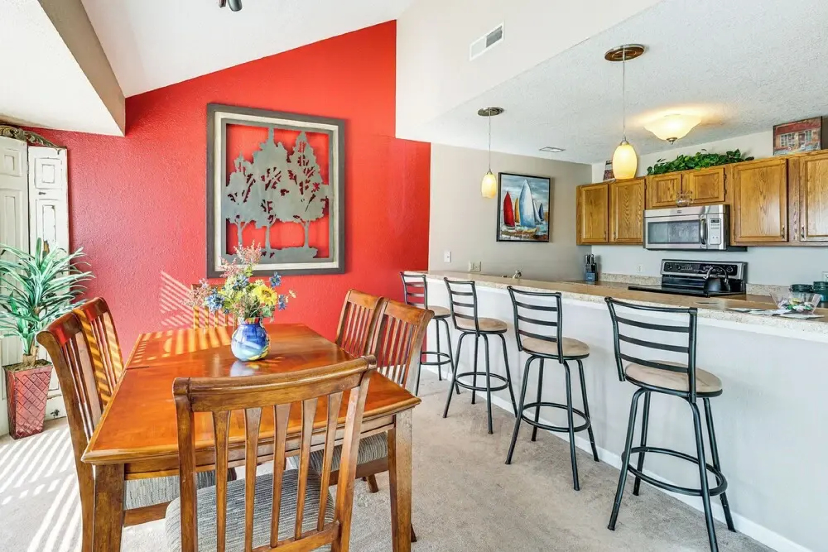 Patio, Views & Pools: Lake of the Ozarks Condo!