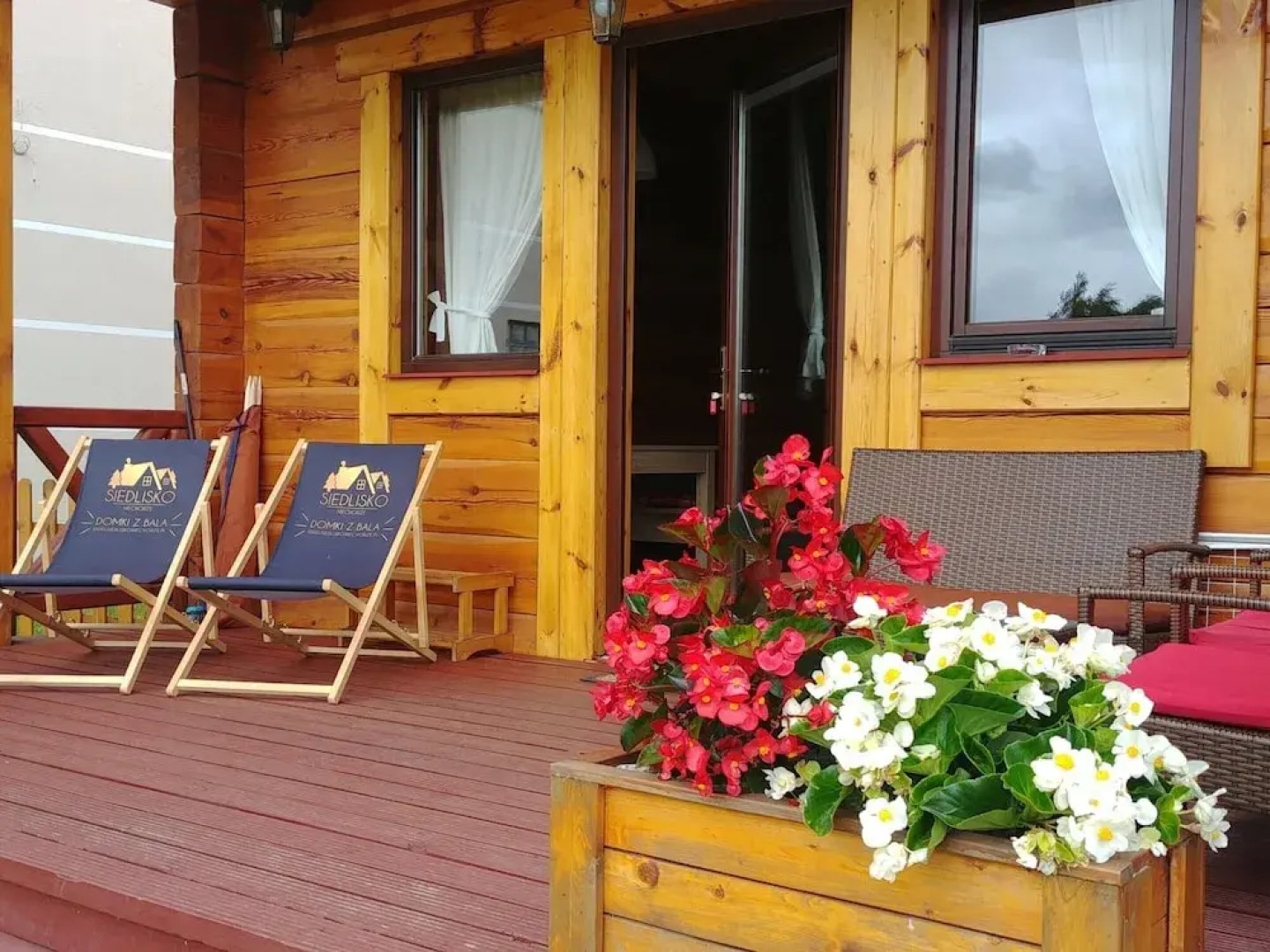 Comfortable Holiday Homes With Jacuzzi, Niechorze