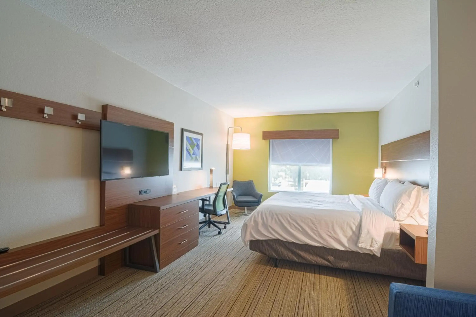 Holiday Inn Express Gulfport Beach by IHG