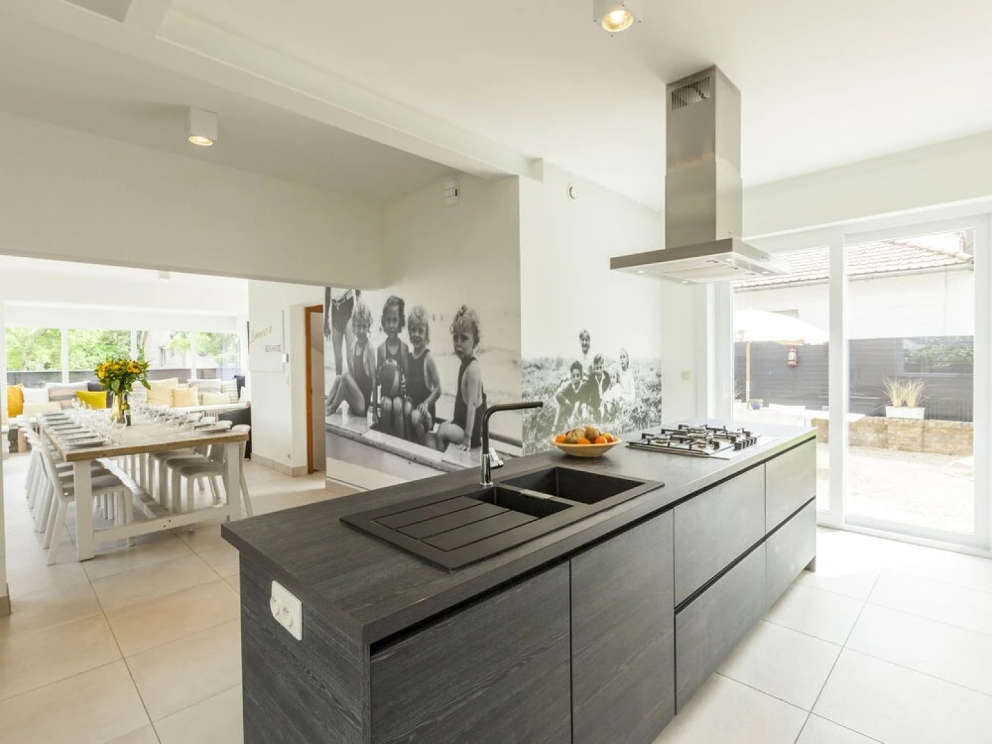 Captivating Villa in de Panne with Garden