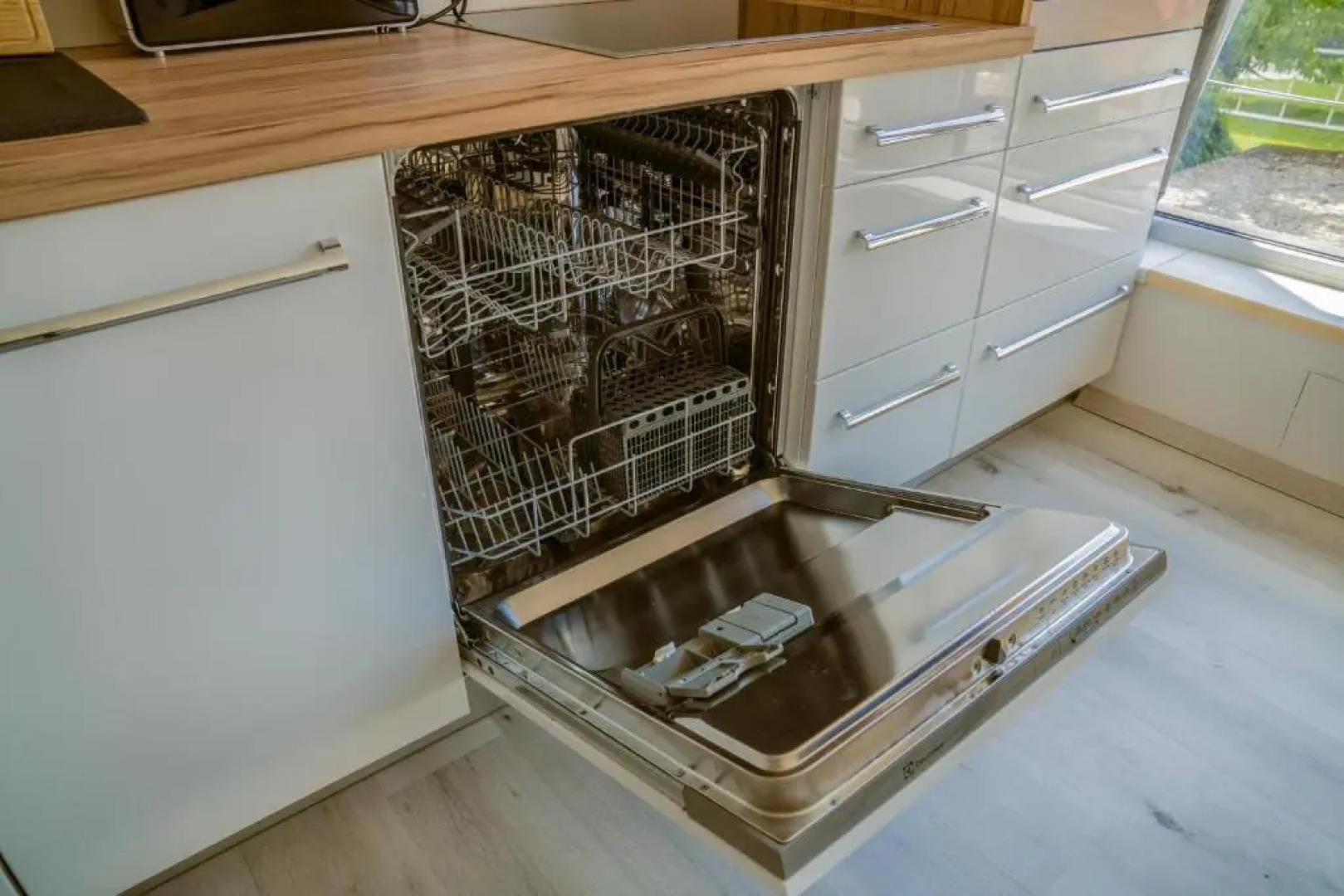 GGF - Grey green and fun in Slovenia Novo mesto - GGF BIG -73m2 and GGF Small -33m2