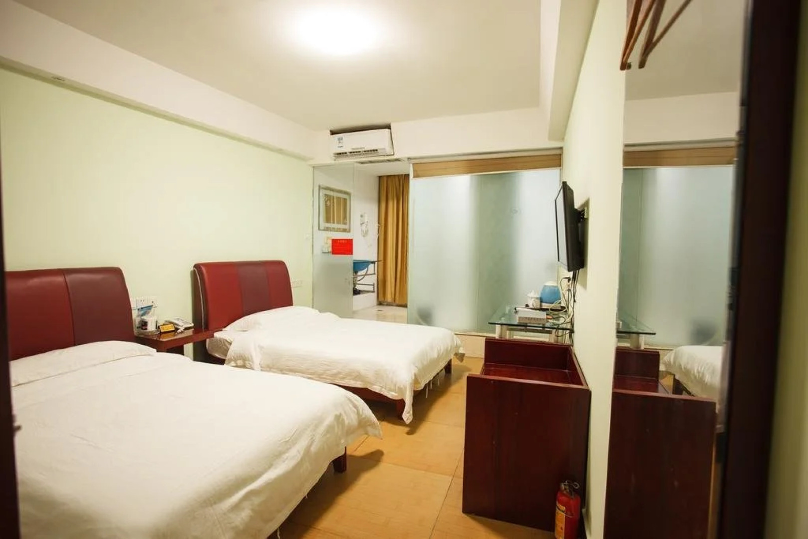 Xiaolanzheng Taihua Hotel