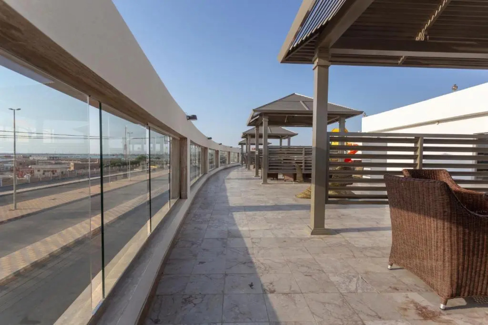 Sand Beach Suites(Families only)