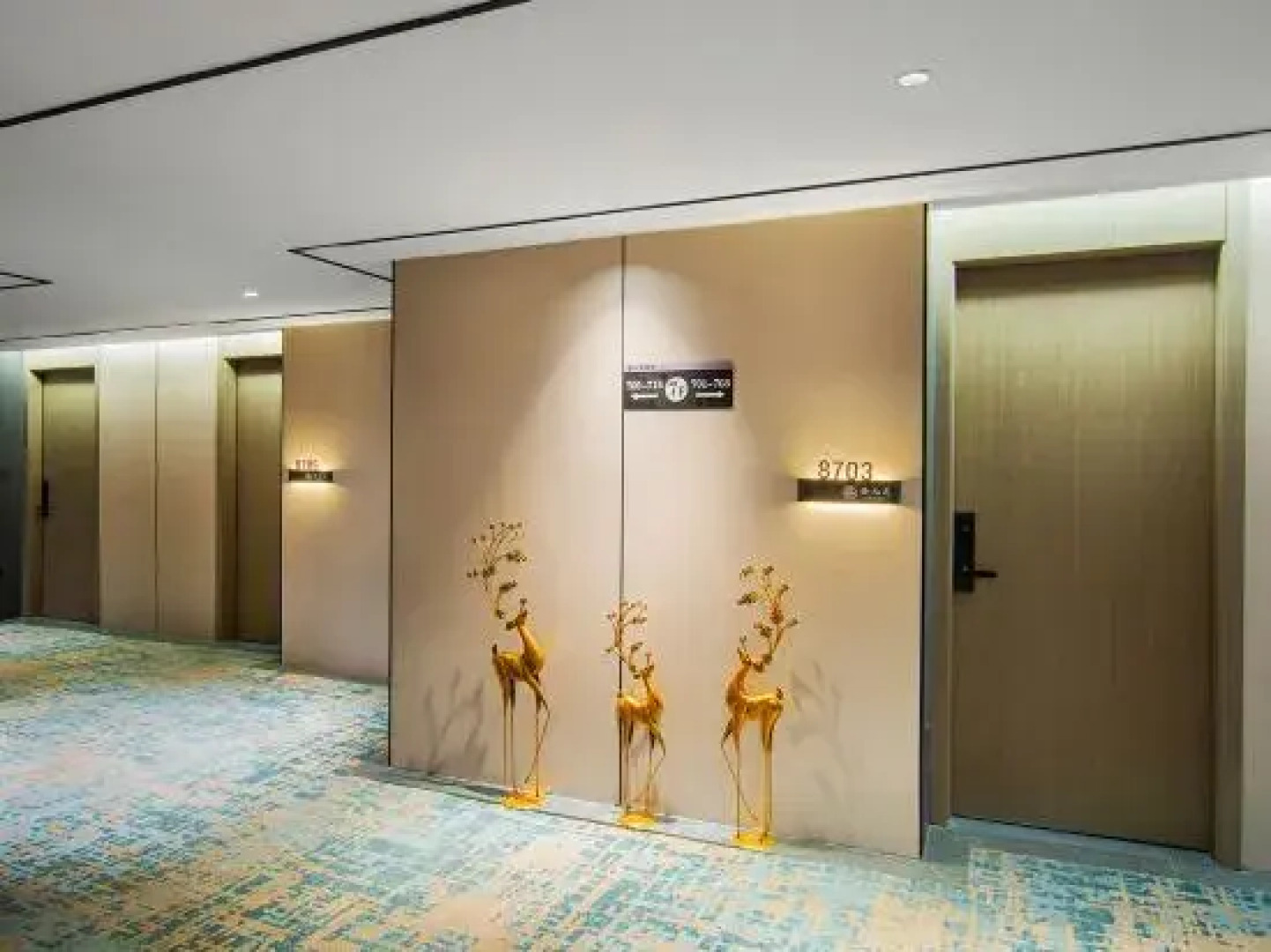 Le Meridien Hotel (Yongkang East Bus Station International Convention and Exhibition Center)