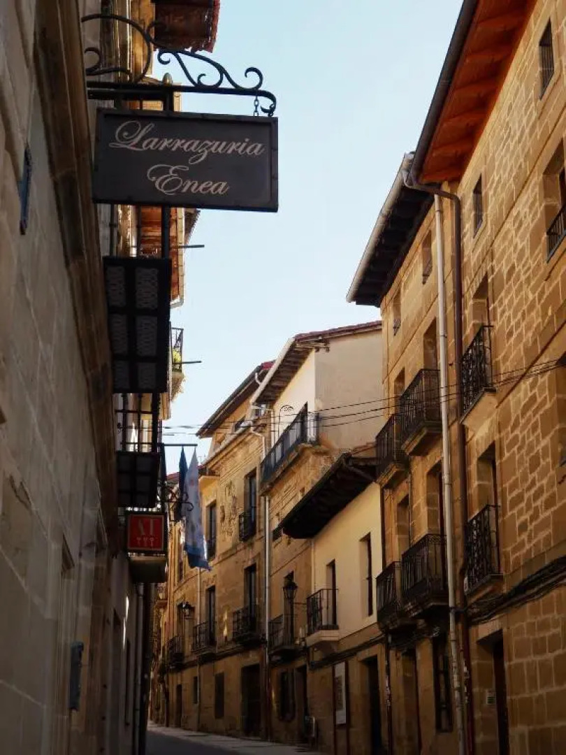 Larrazuria Enea
