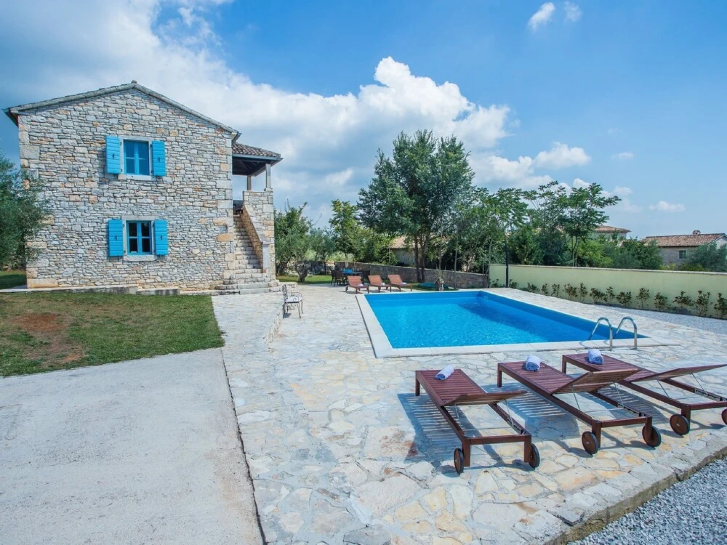 Modern Holiday Home With Pool in Sveti Lovrec Croatia