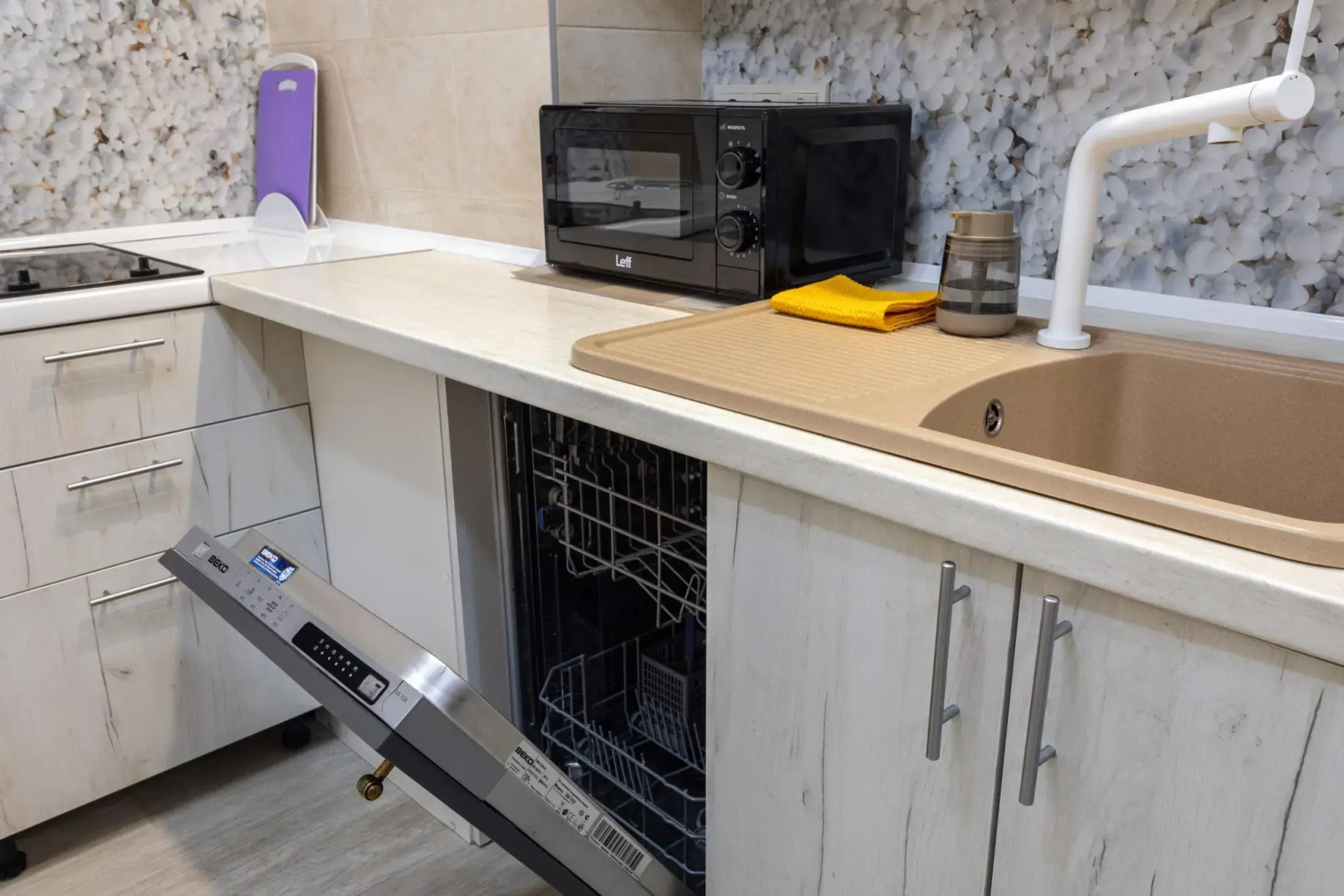 ПоСутки в Калининграде на улице 9 апреля