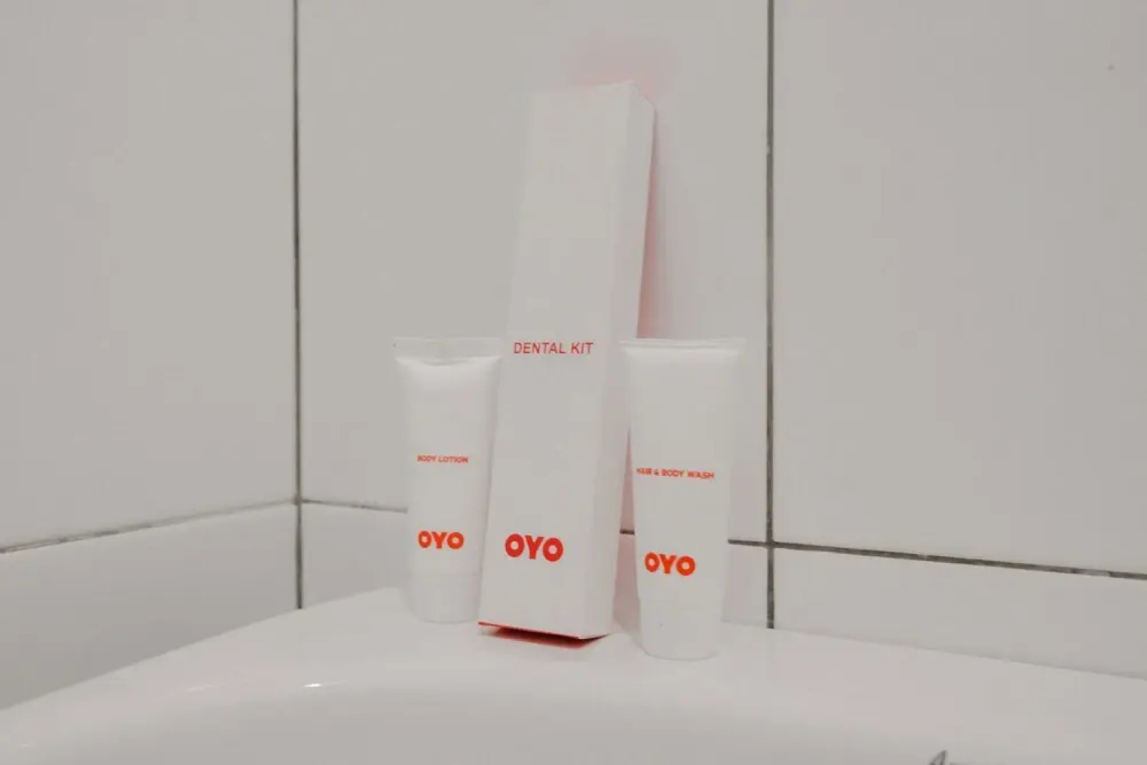 OYO 1306 Kraton Mas Family Residence