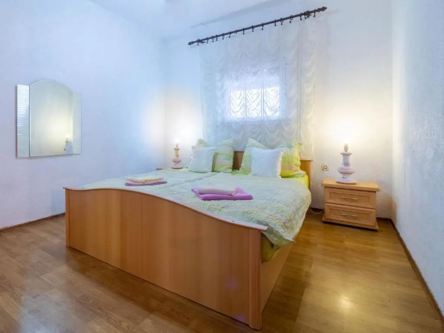 Apartments Anamarija