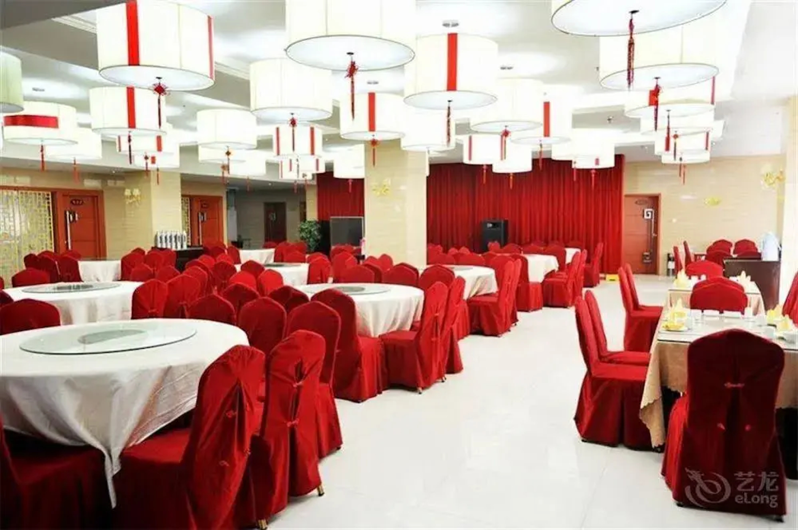 Jinjiang Inn Pinshang Baoji Jing Er Road Train  Station Branch