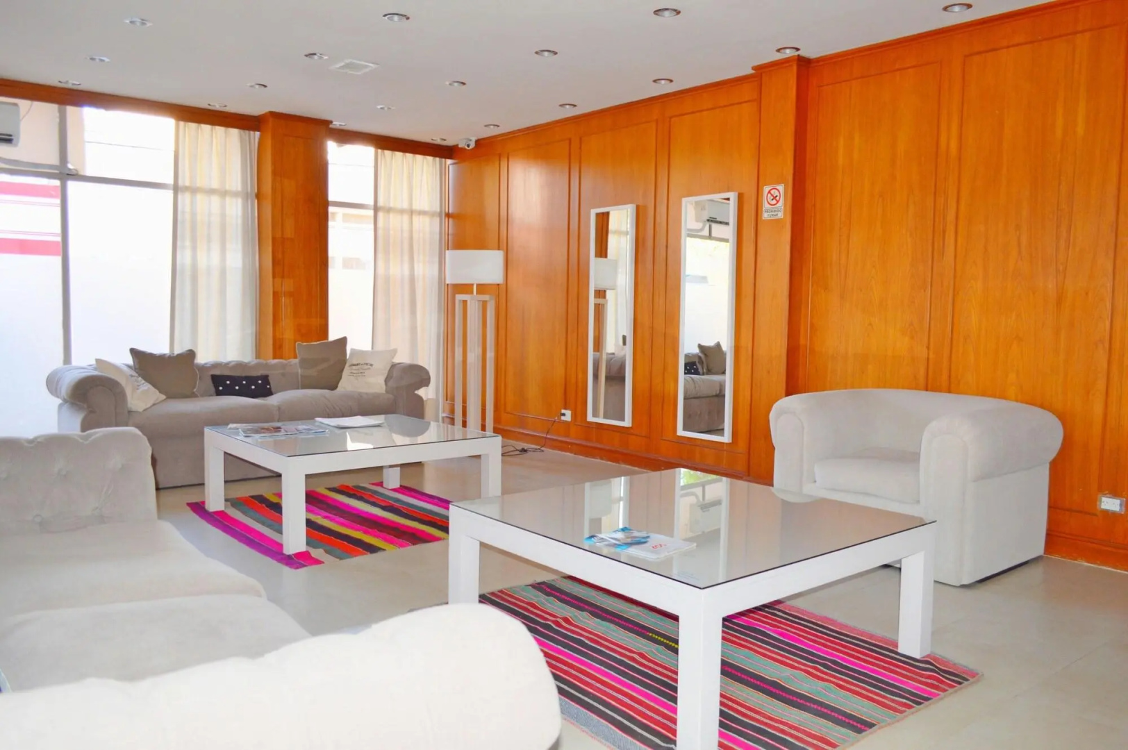 Rayentray Hotel