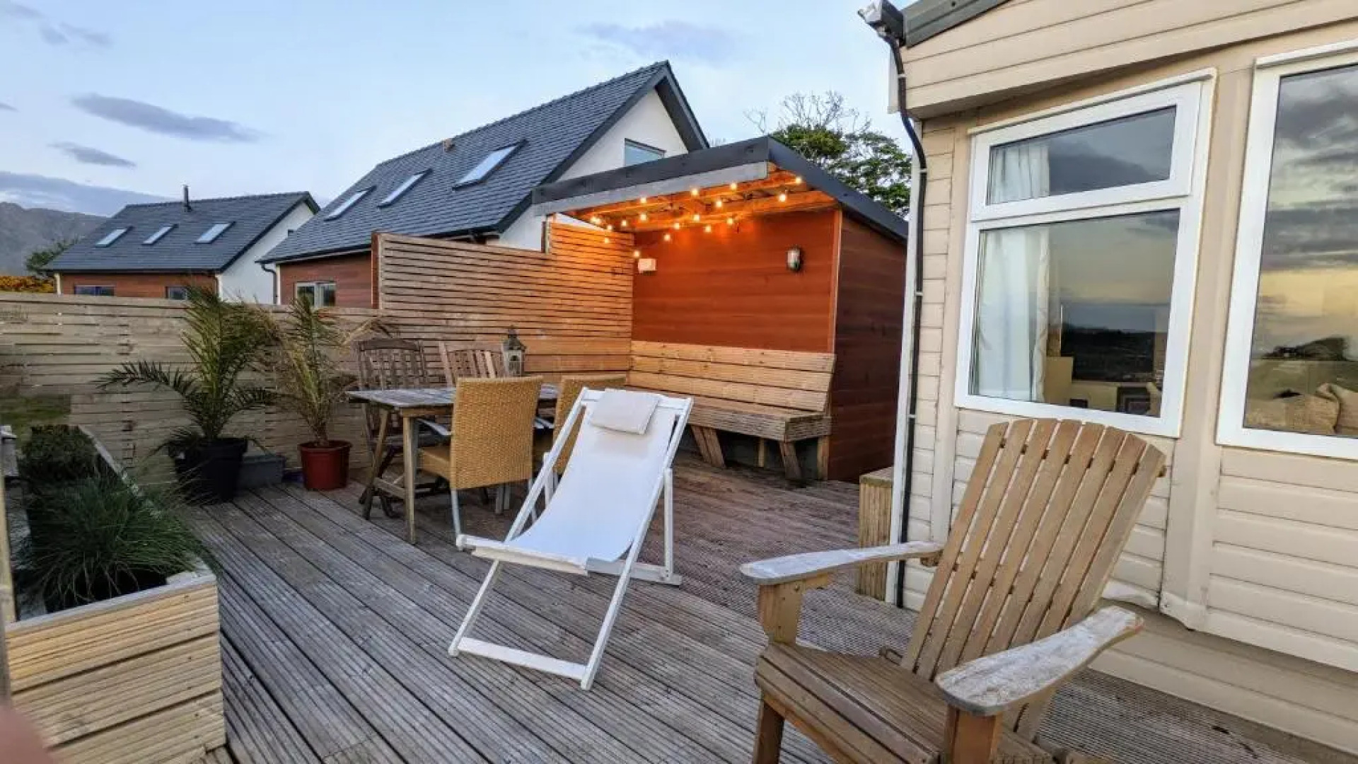 Litua Caravan with stunning sea views