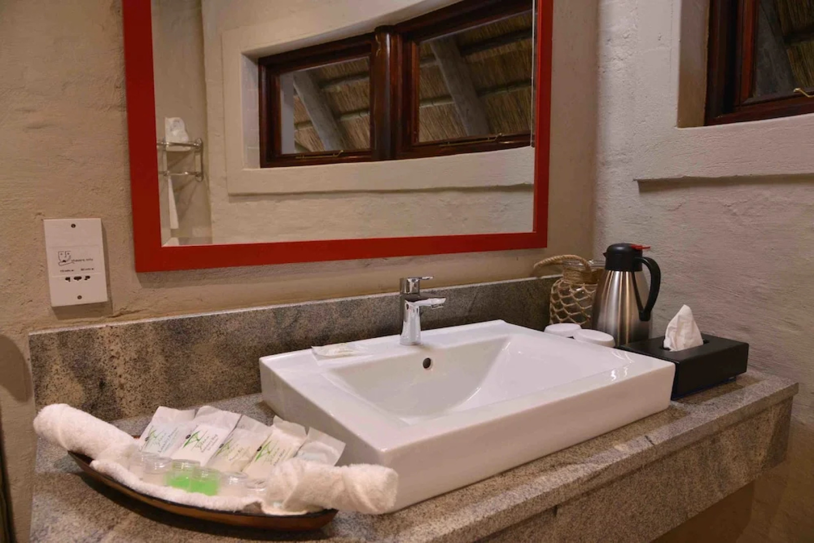 Victoria Falls Safari Suites