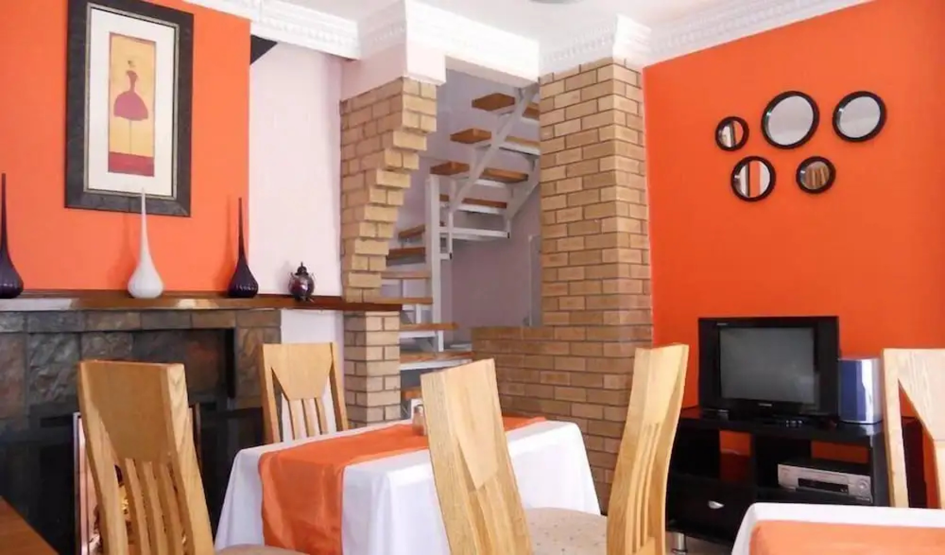 Village Court Guest House