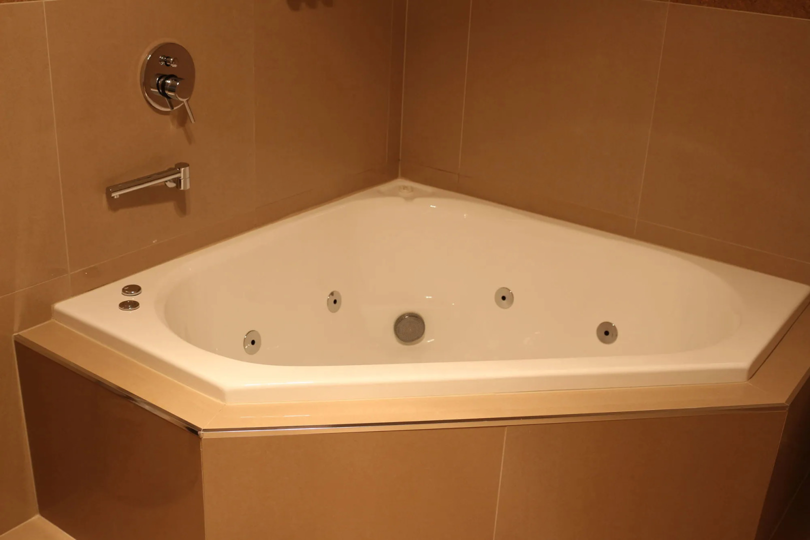 Bairnsdale International