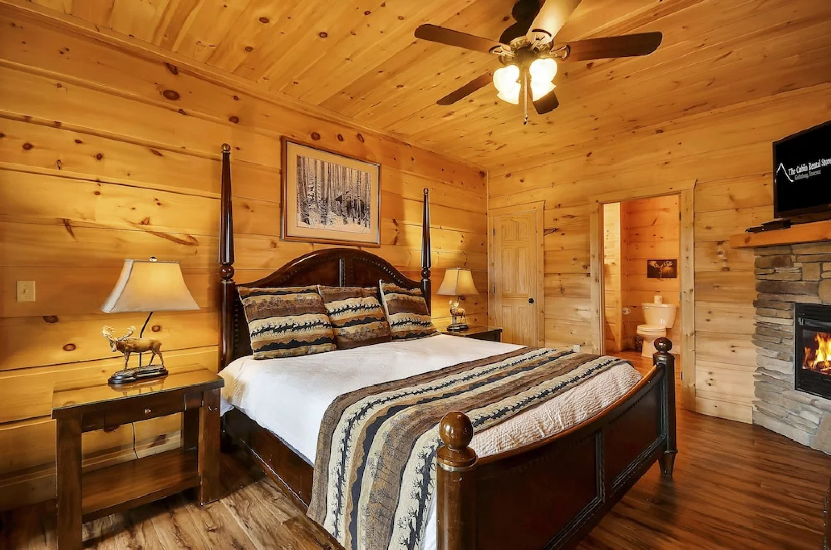 Gatlinburg Mansion 14 Bedroom Cabin by RedAwning