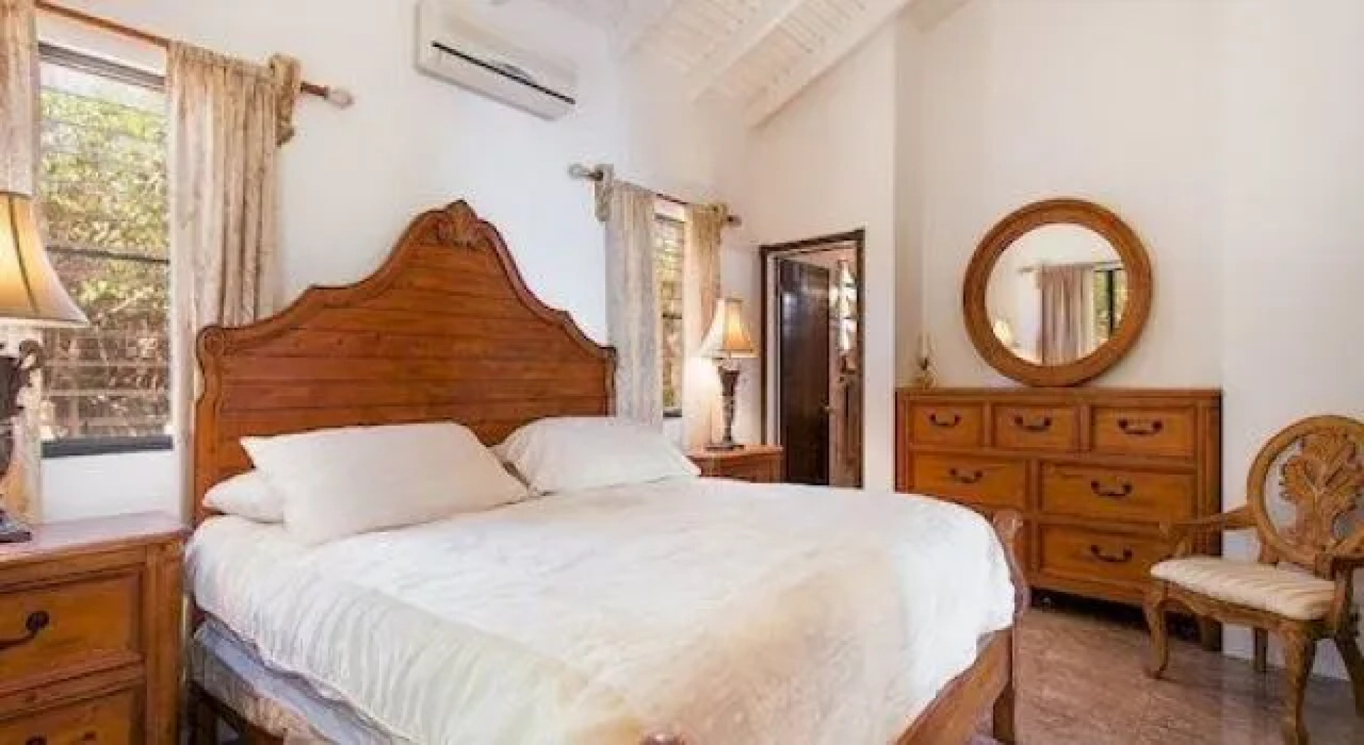 Secret's Oceanfront Vacation Villa