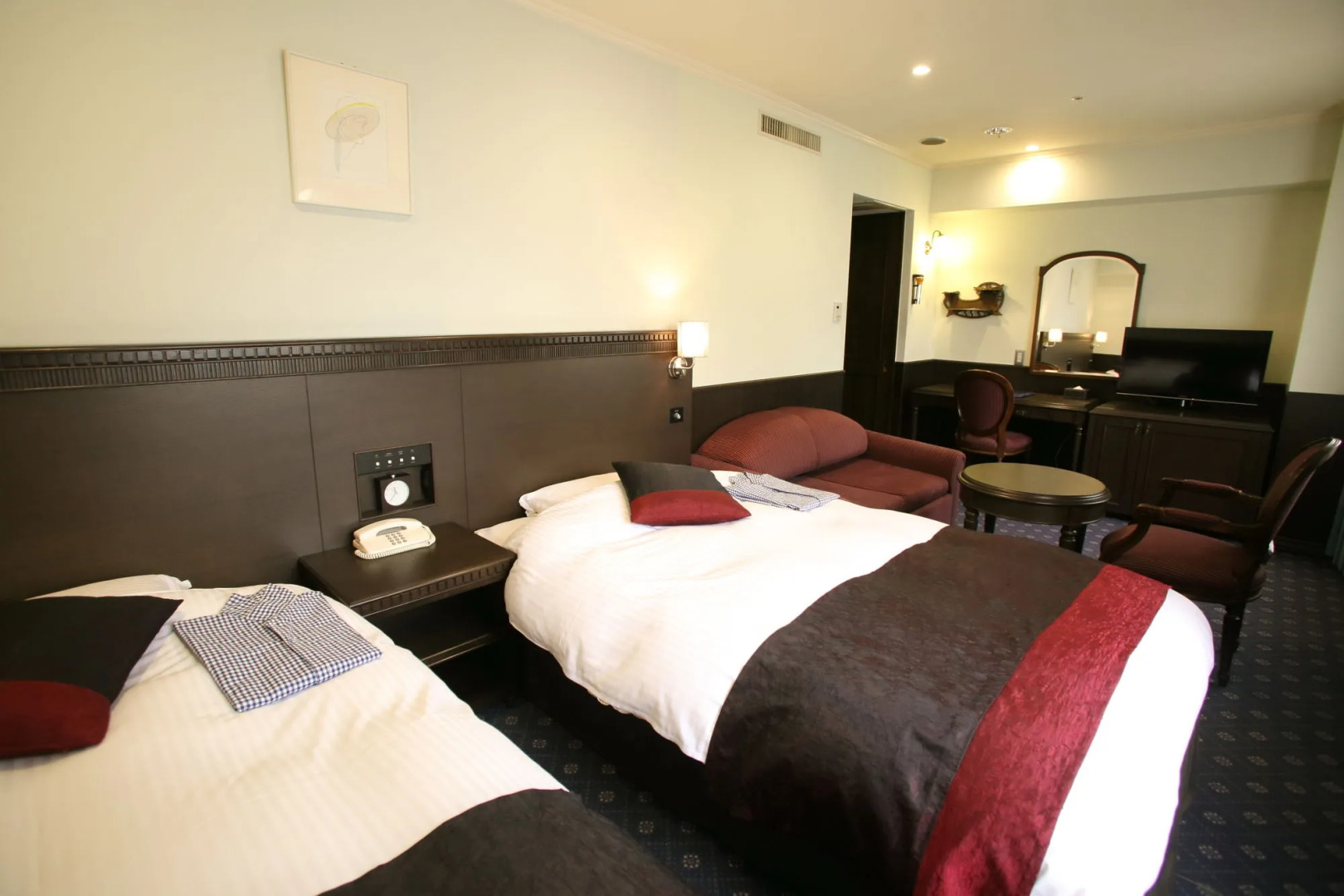 Kobe Tor Road Hotel Sanraku