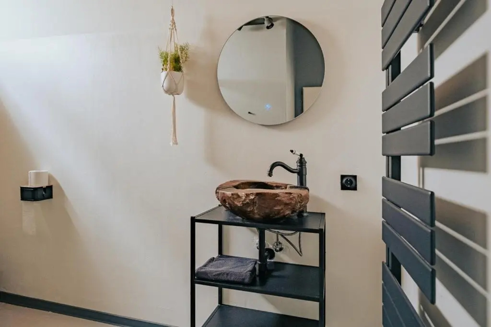 Hostel oder Ferienwohnung 1-16 Personen im BLAUEN HAUS