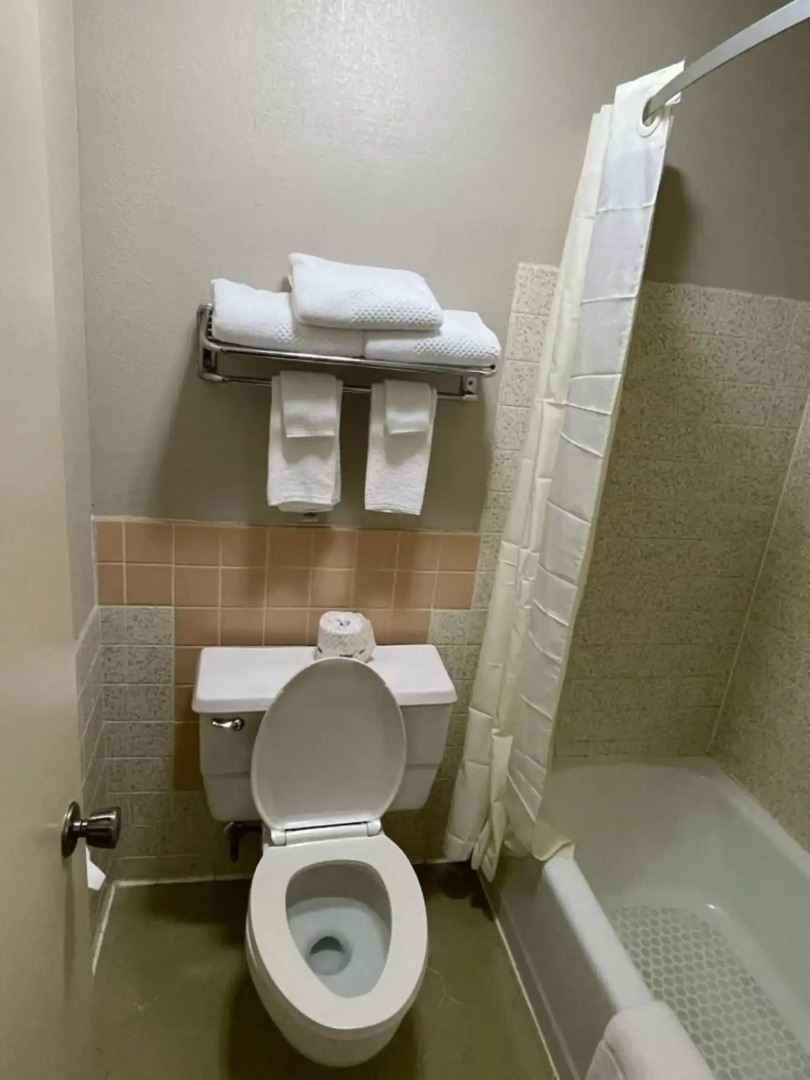 Knights Inn & Suites Emporia