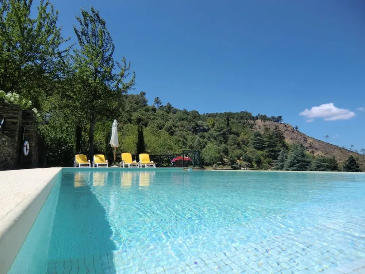 House With 2 Bedrooms in Torre de Moncorvo, With Wonderful Mountain Vi