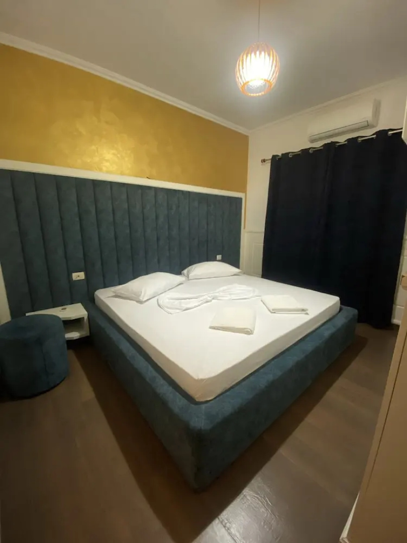 Hotel Red Apple