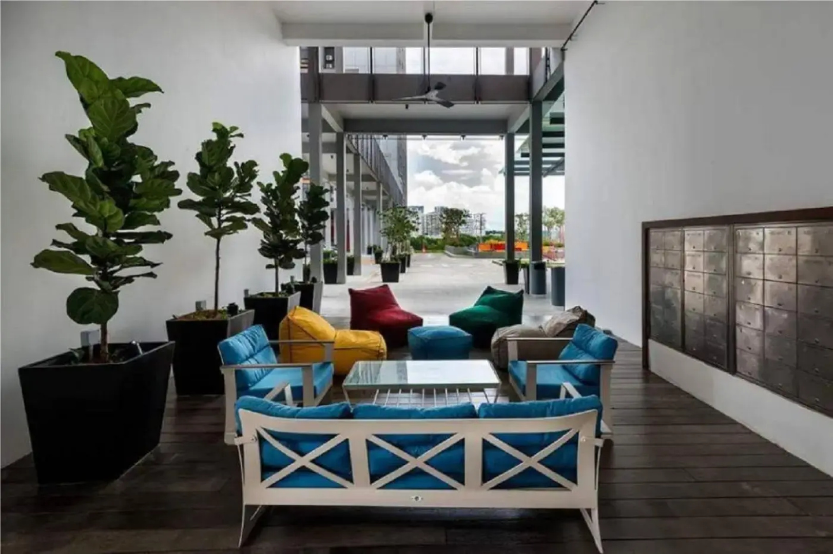 Kanvas Soho Suites