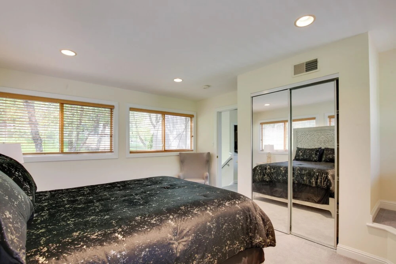 Spacious Missouri Retreat w/ Pool, Gym & Game Room