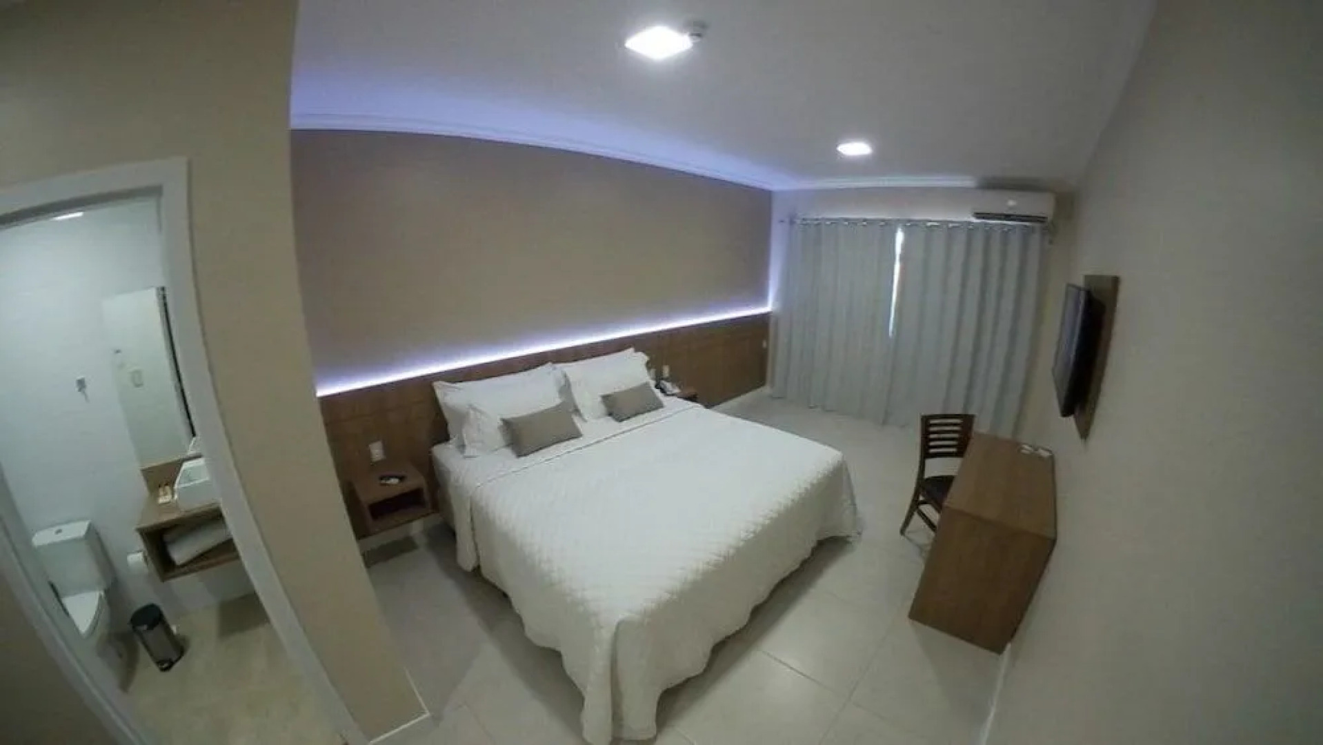 Confort Fronteira Hotel