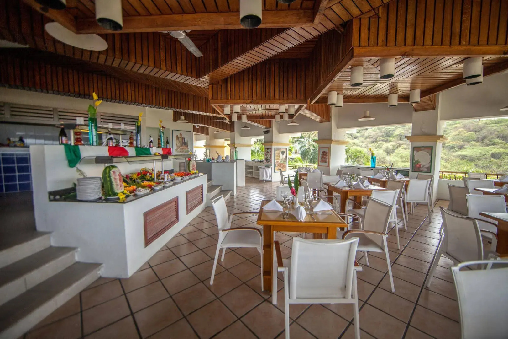 Park Royal Beach Huatulco – All Inclusive