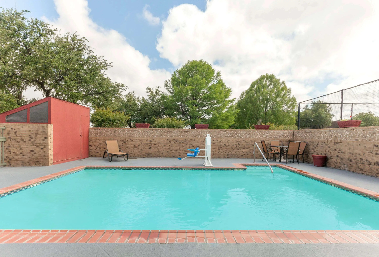 Hawthorn Extended Stay by Wyndham Richardson