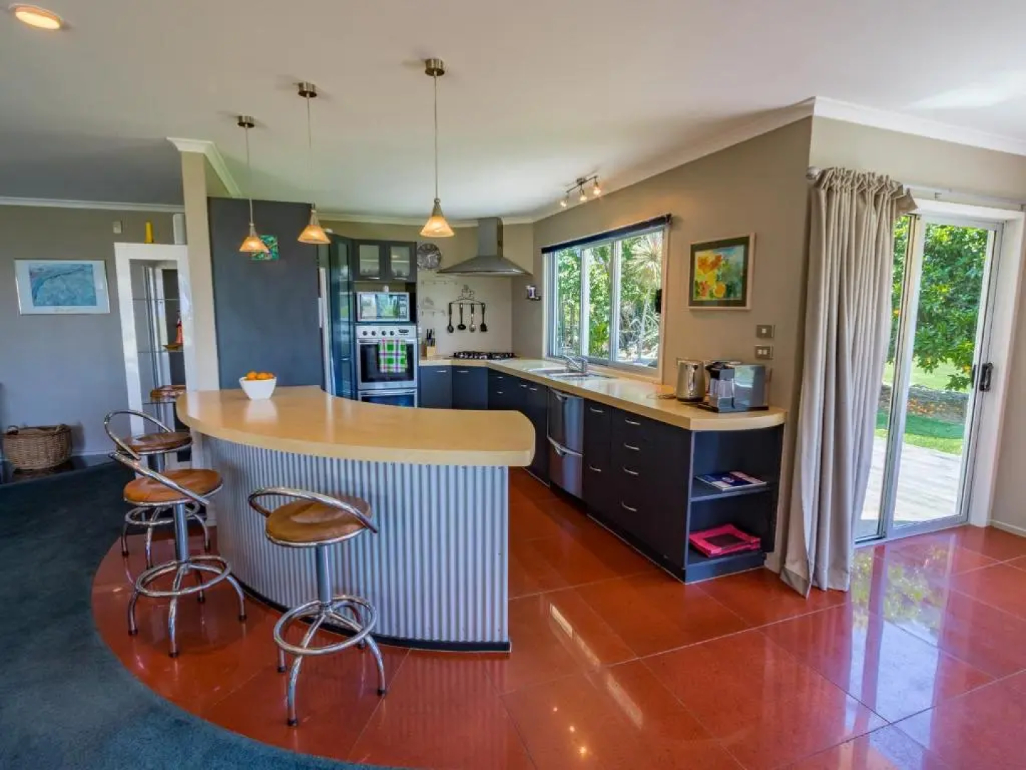 La Casa Al Mare - Golden Bay Beach House