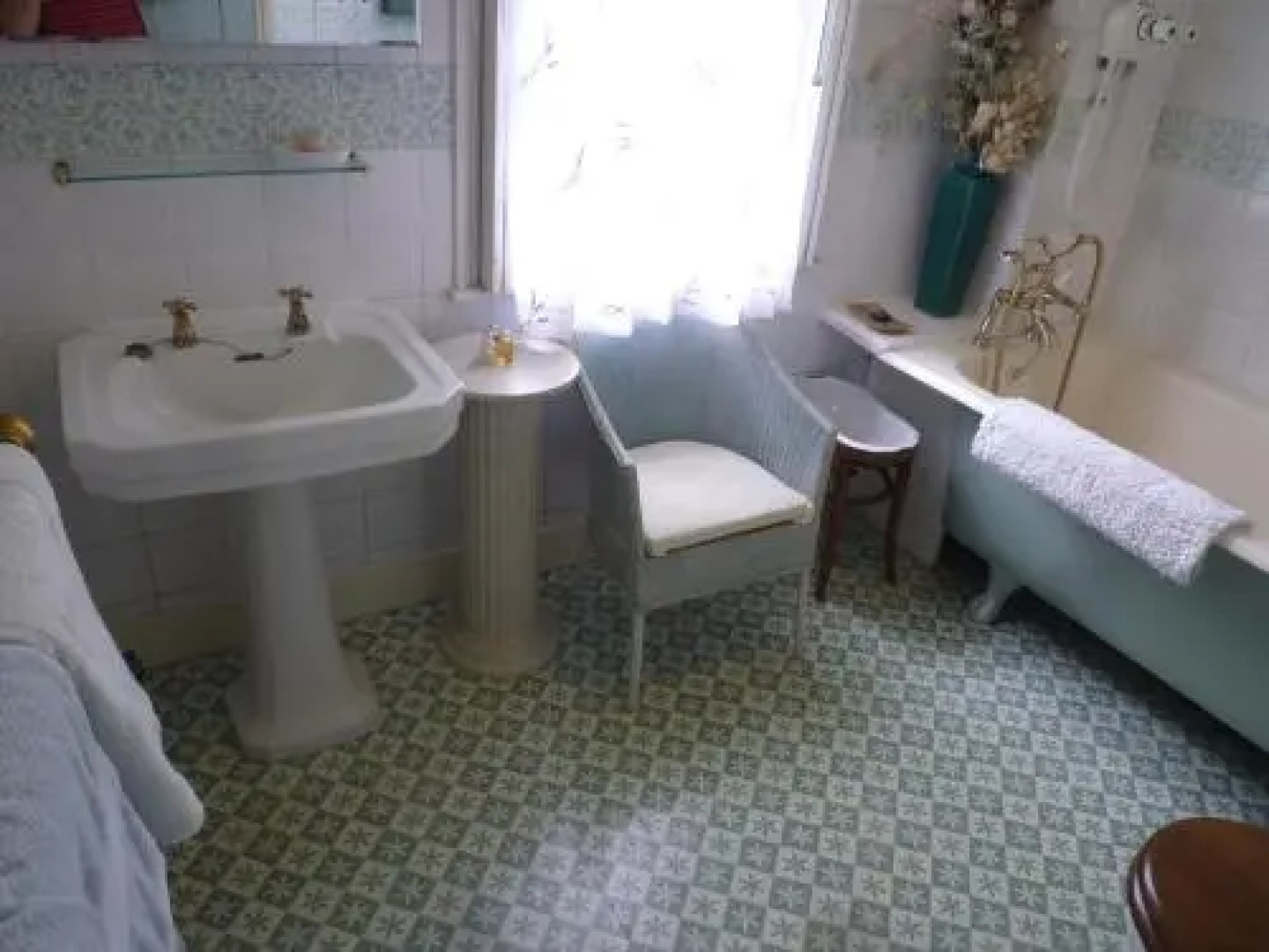 Manor Cottage Bed and Breakfast