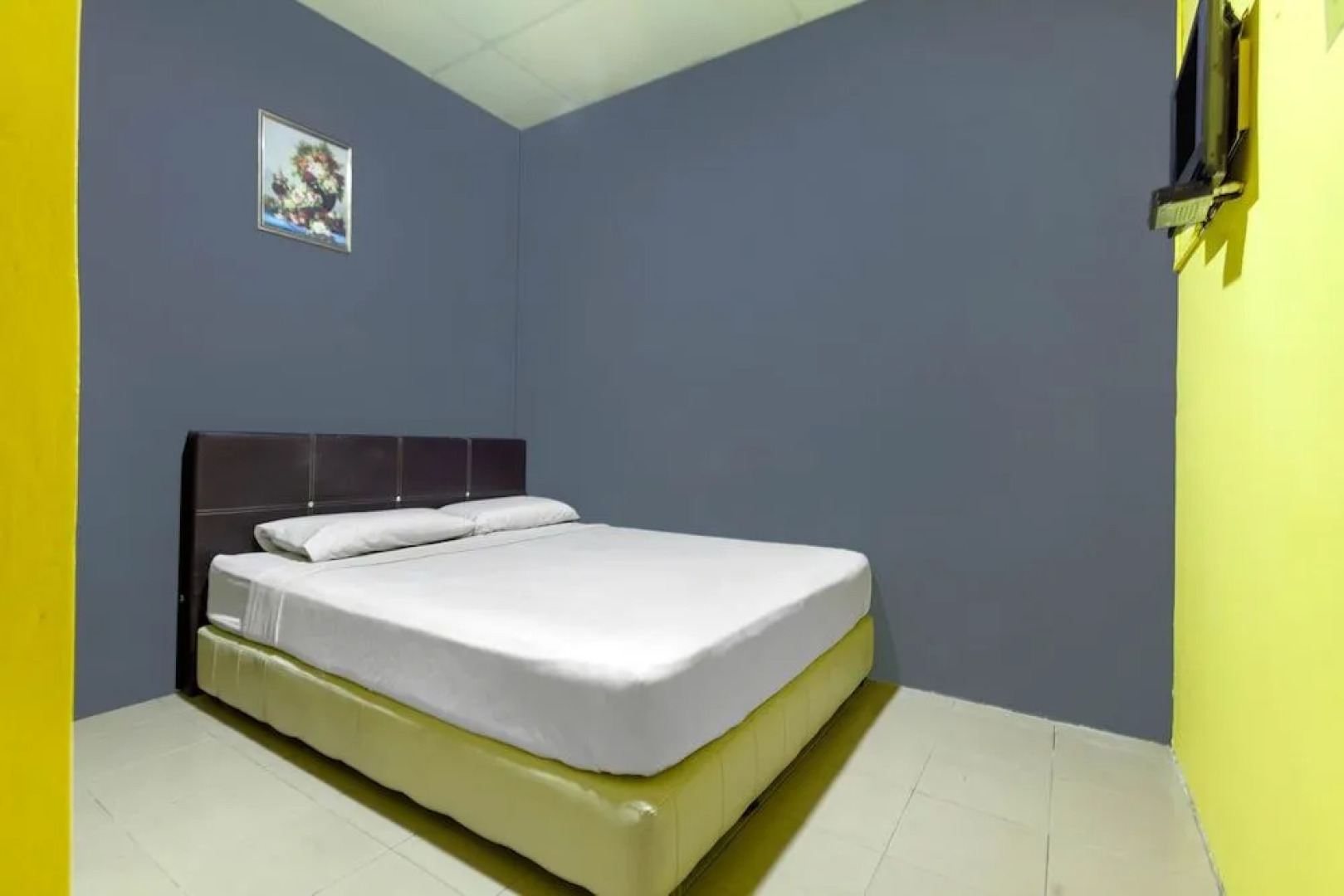 SPOT ON 89644 Retto Hotel