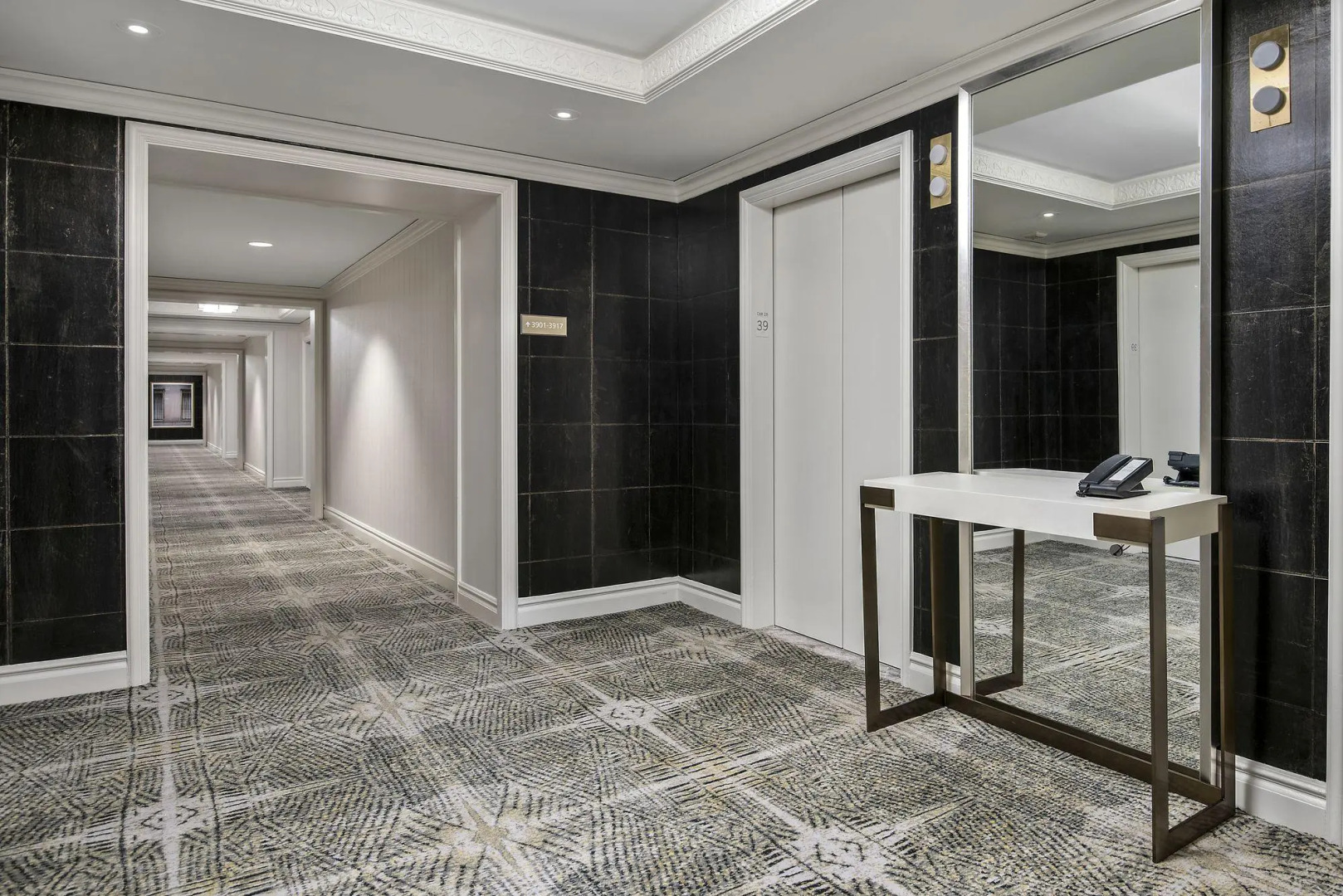 Отель Four Seasons Chicago