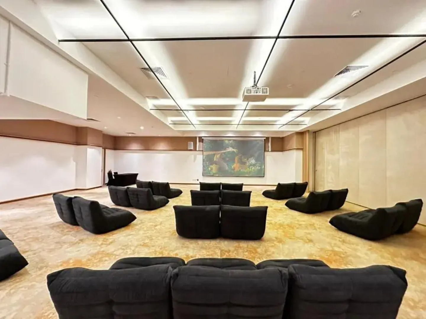 1001 Nights Hotel, Trademark Collection by Wyndham