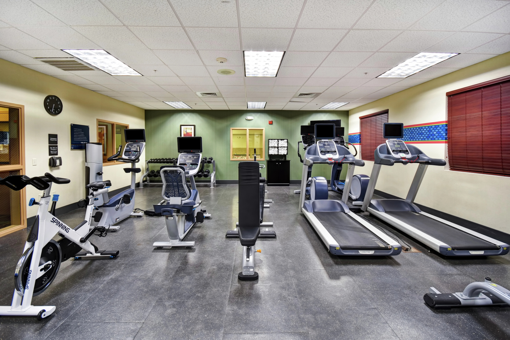 Hampton Inn & Suites Folsom