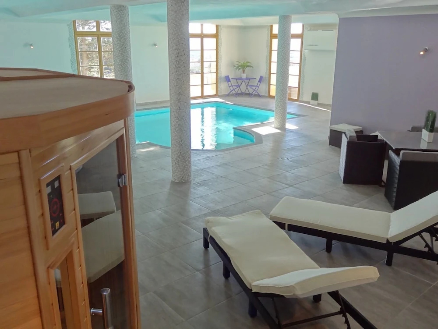 Nice Apartment With Dishwasher Located Among Lavender Fields