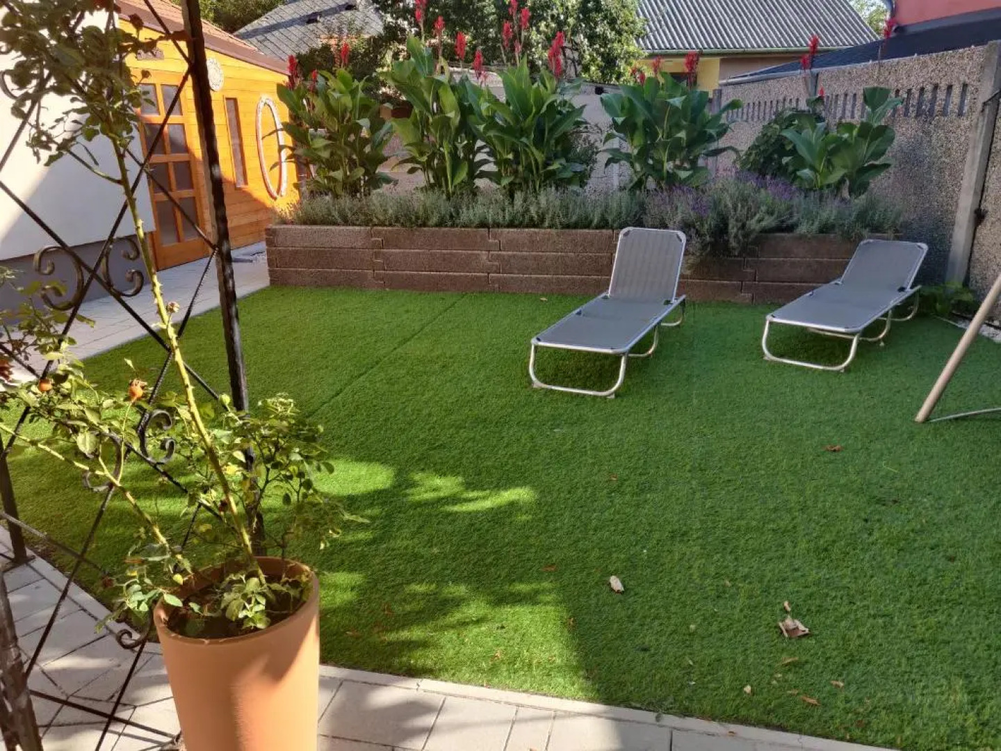 Fészek Fogadó - Pension Nest